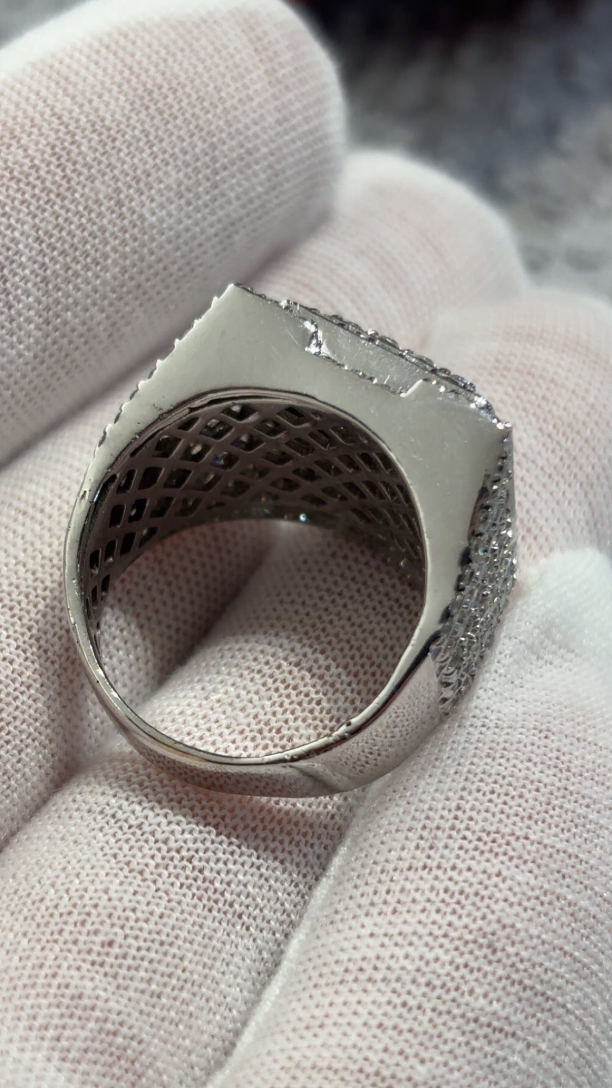 white gold ring Iced-out