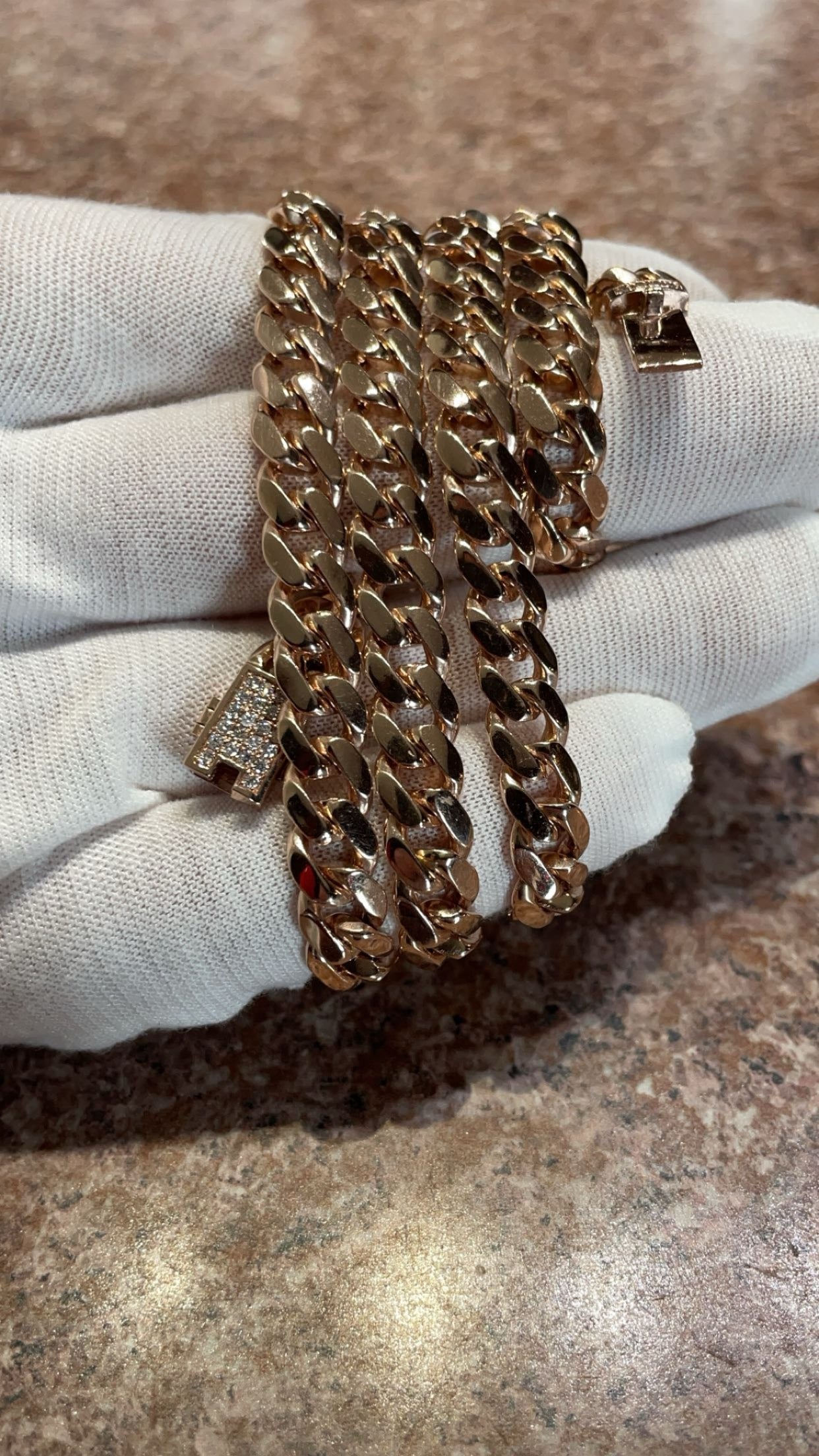 Cuban chain 10k diamond boxlock