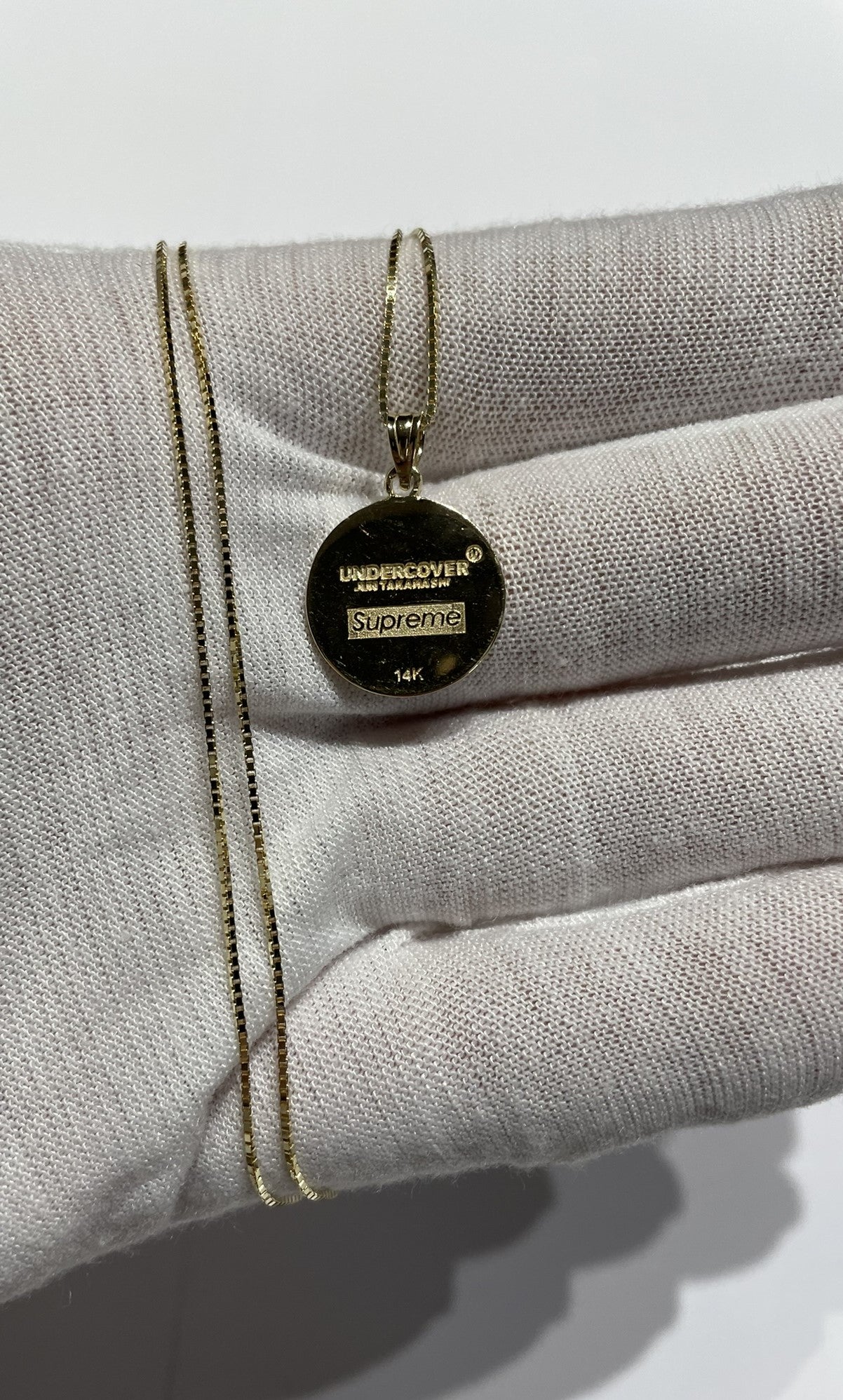 Supreme Gold chain