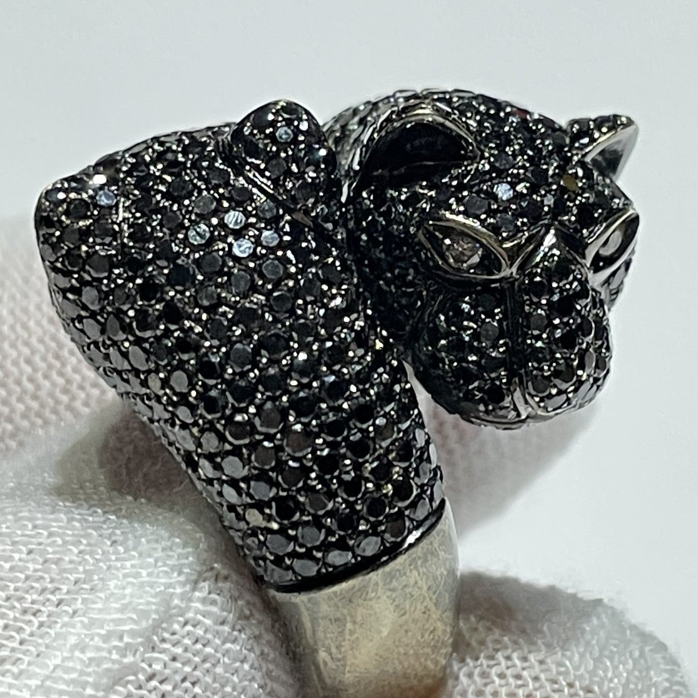 Iced-out ring 5.5ct