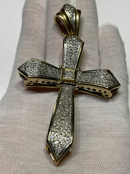 Iced-out cross 2.4ct