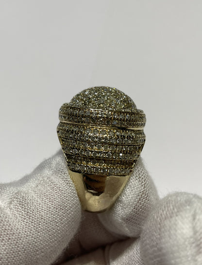 Iced-out ring 5.3ct