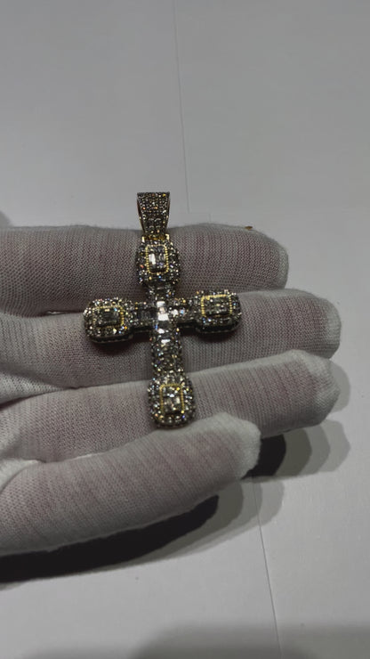 Iced-out cross 5.5ct